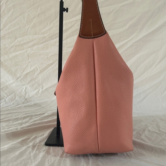 DOONEY & BOURKE Pebble Grain PAIGE SAC HOBO/Shoulder Bag~Pale Pink New - Picture 4 of 12